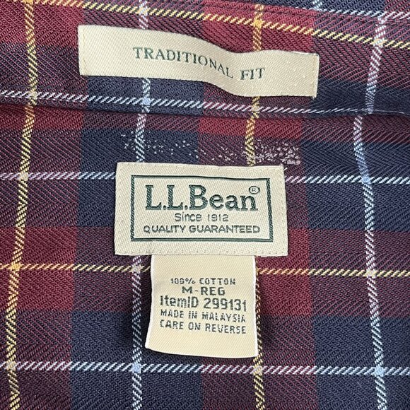 L.L. Bean Traditional Fit Red & Blue Plaid Button Down Sz Medium - Picture 3 of 4